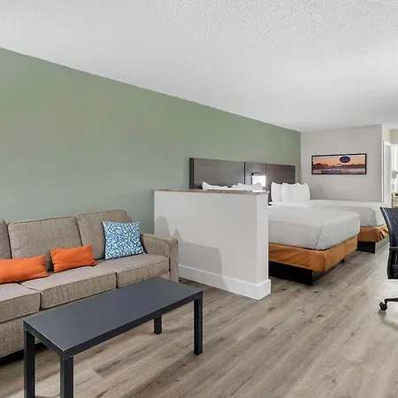 Quality Inn & Suites Orlando East - Ucf Area